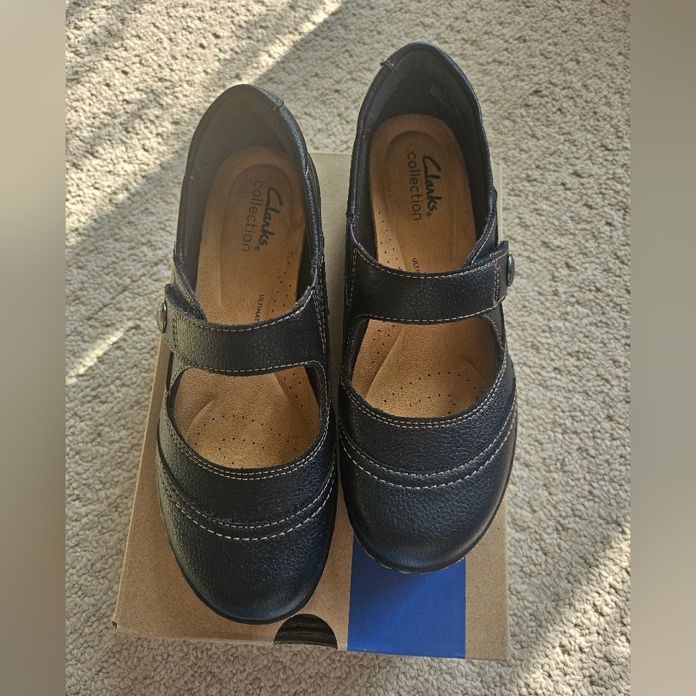 Clarks Navy Mary Jane Shoes